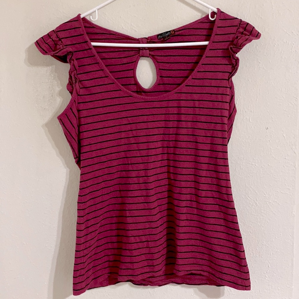 G By Guess top